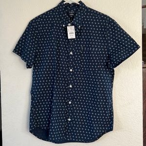 J. Crew Men’s Flex Washed Button Up Collared Navy Anchors Dress Shirt size M, L